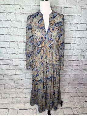 Elan v neck midi dress new with tags size women’s small